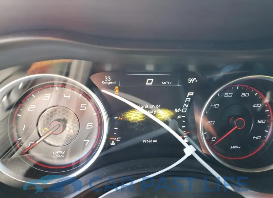 2C3CDXBG6HH628628# 9