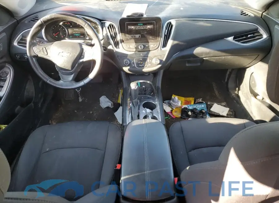 1G1ZD5ST1JF233585# 8