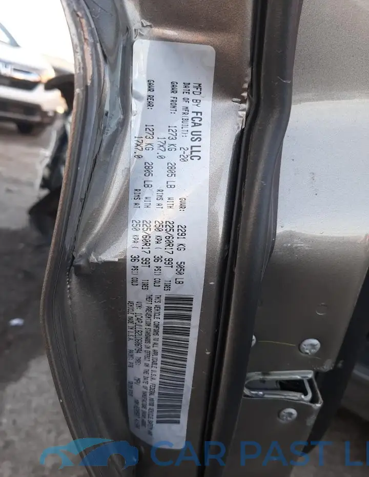 1C4PJLLB2LD606794# 12