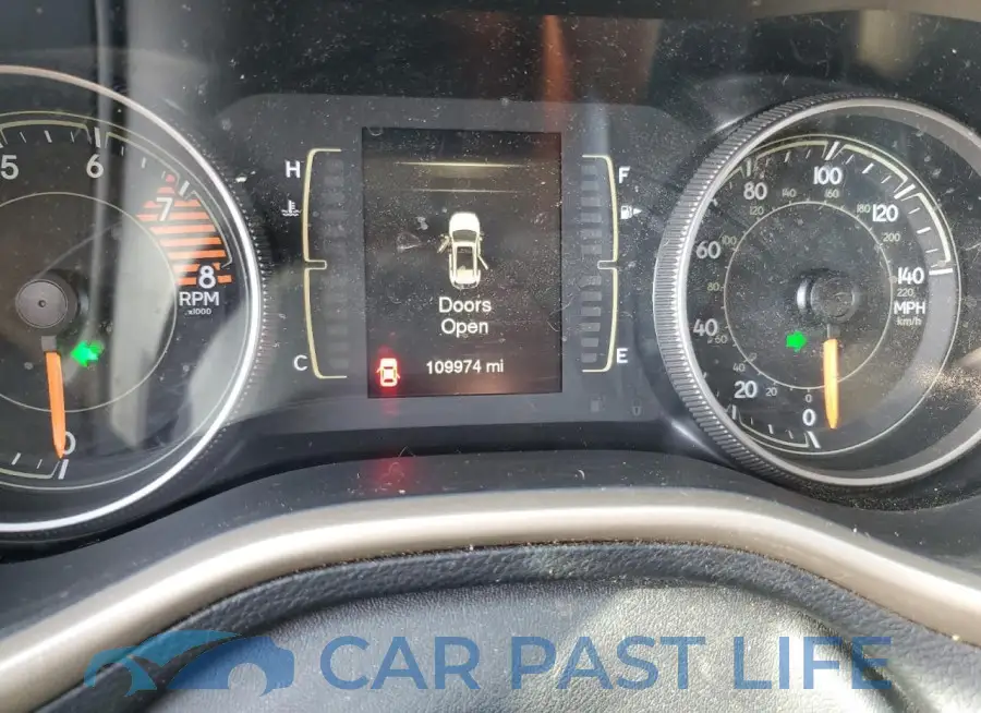 1C4PJLCS5GW302577# 9