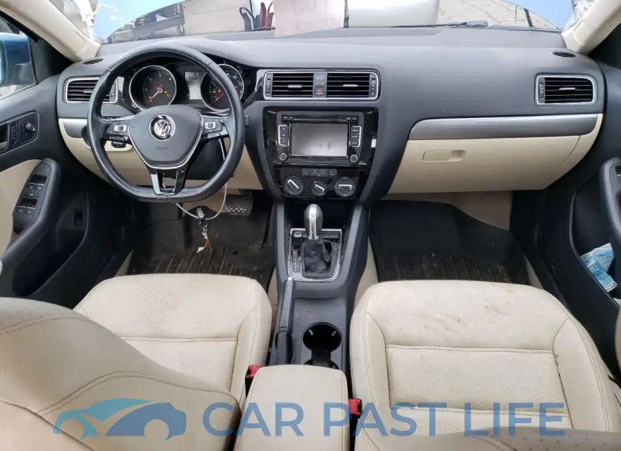 3VWLA7AJ7FM421176# 8