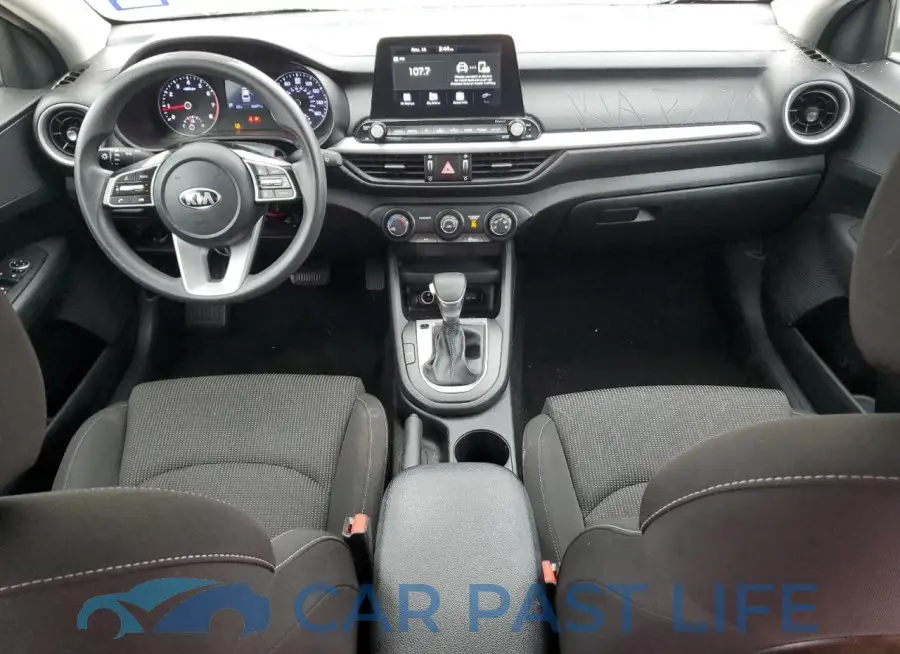 3KPF24AD4LE181810# 8