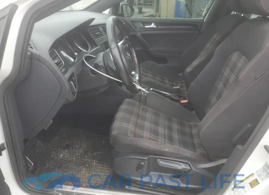 3VW4T7AU5GM012197# 7