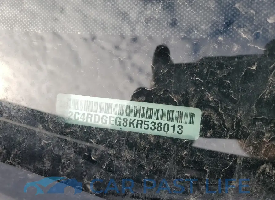 2C4RDGEG8KR538013# 13