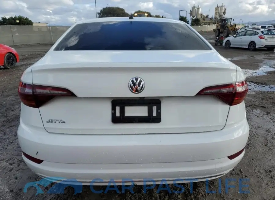 3VWC57BU8KM132931# 6