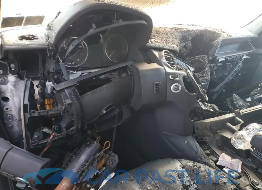 SALAG2V67GA818699# 8