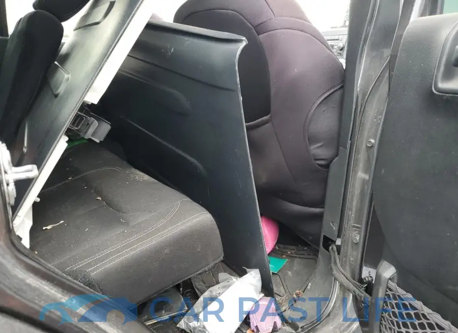 1C4HJWEG4JL922571# 11