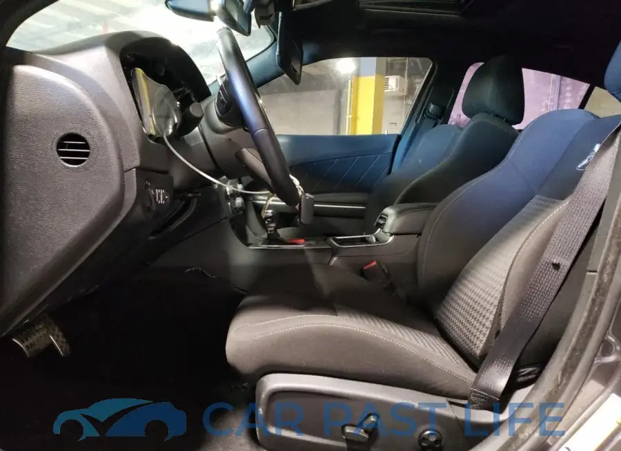 2C3CDXGJ5MH602049# 7