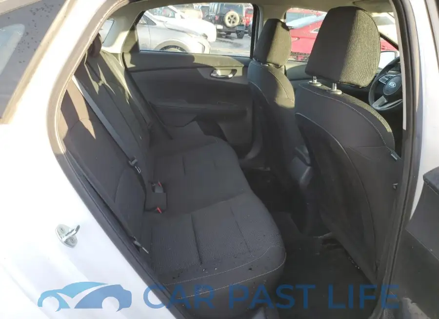 3KPF24AD8LE241099# 10
