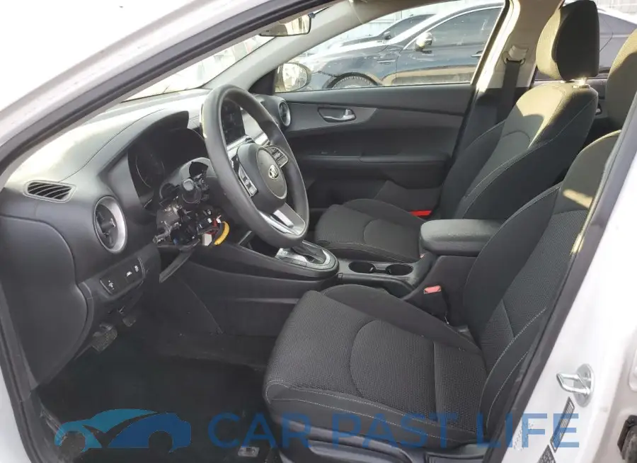 3KPF24AD8LE241099# 7