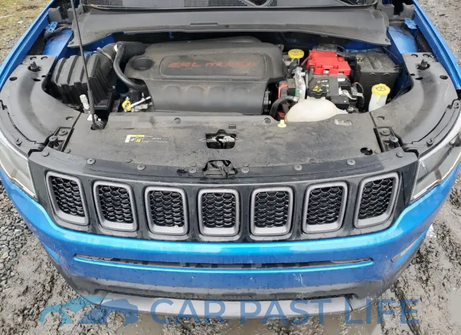 3C4NJDEB1MT525145# 12