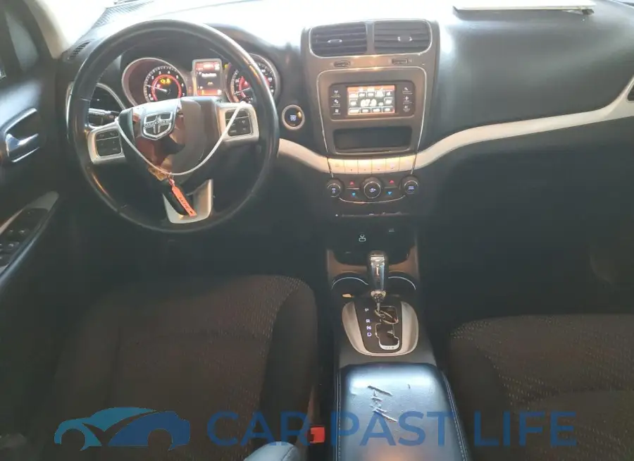 3C4PDCAB9LT220572# 8