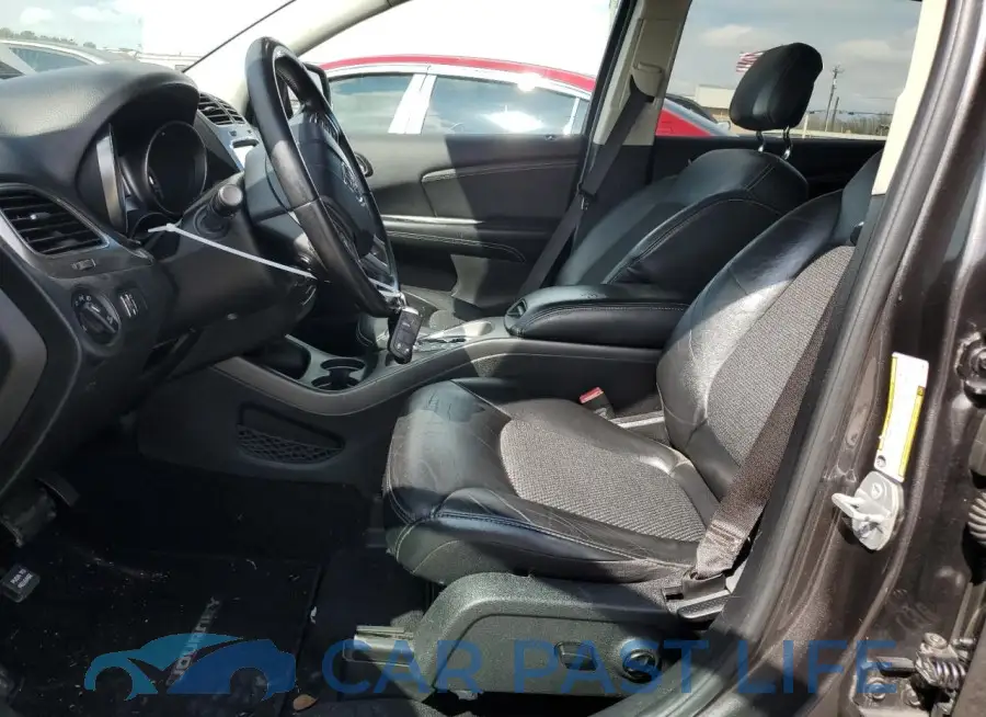 3C4PDCGB2FT752466# 7