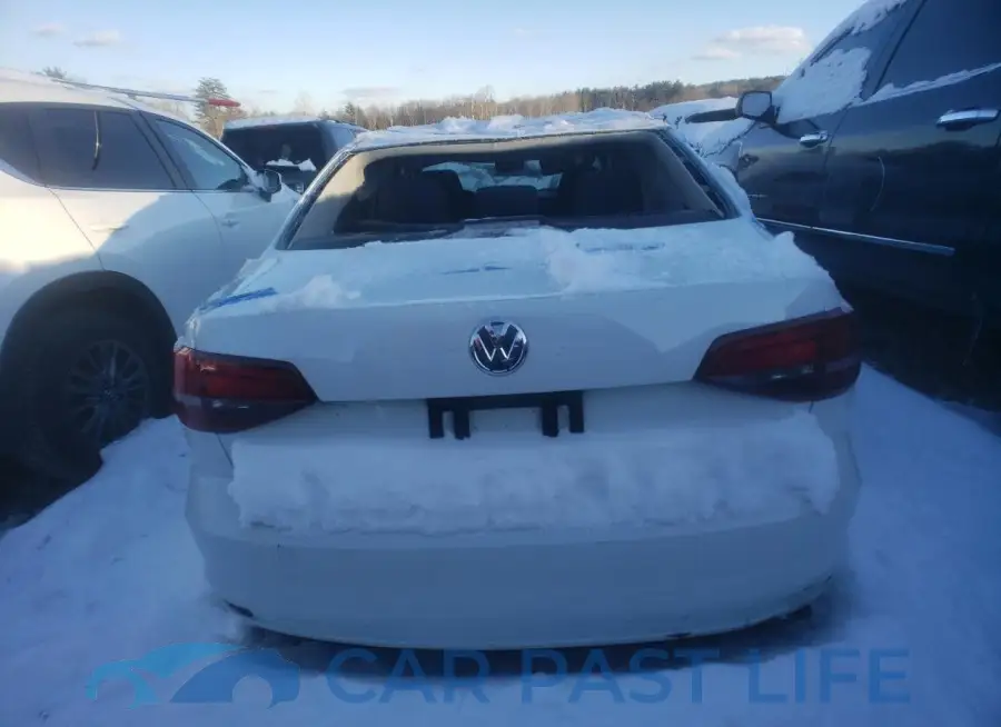 3VW2B7AJ3HM407965# 6