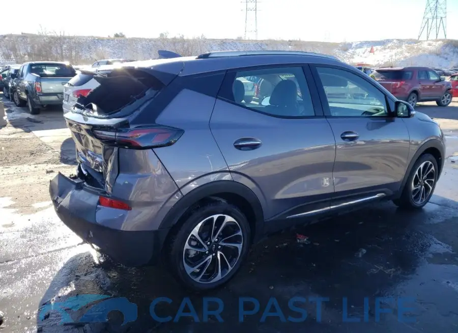 1G1FZ6S0XP4120674# 3