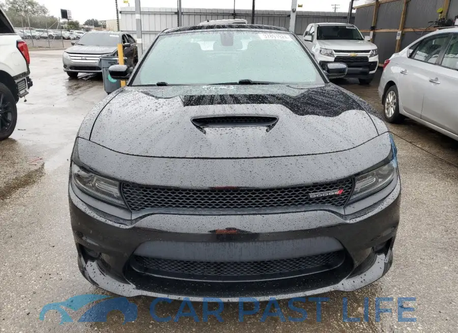2C3CDXHG2KH526306# 5