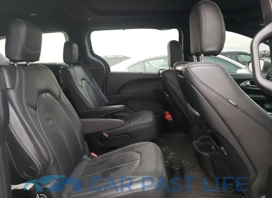 2C4RC1EG6LR110846# 11