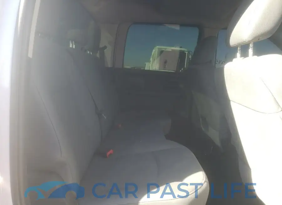3C63RRGL9JG200046# 10