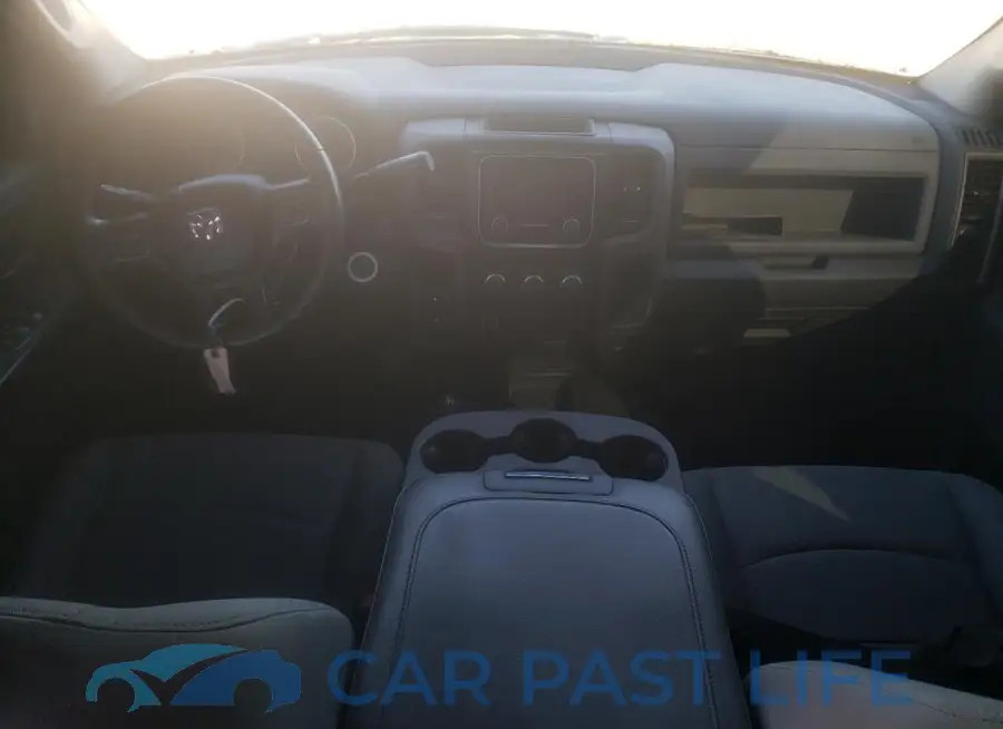 3C63RRGL9JG200046# 8