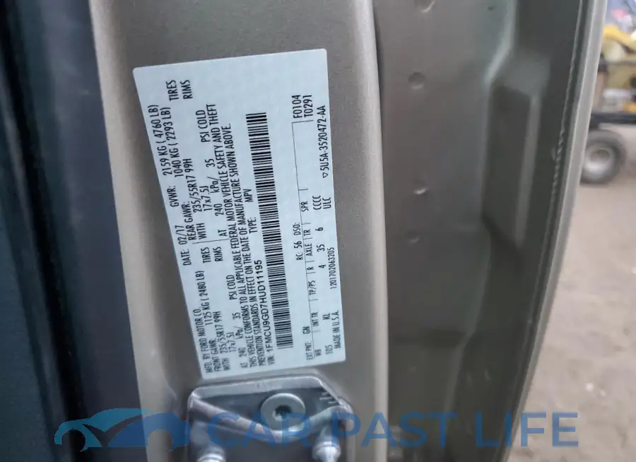 1FMCU9GD7HUD11195# 13