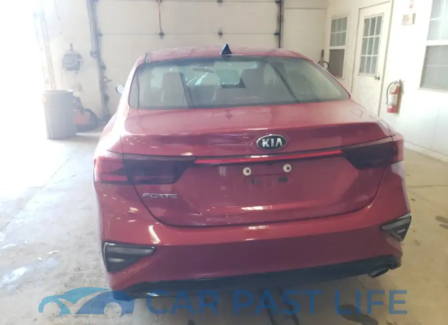 3KPF24AD6LE183073# 6