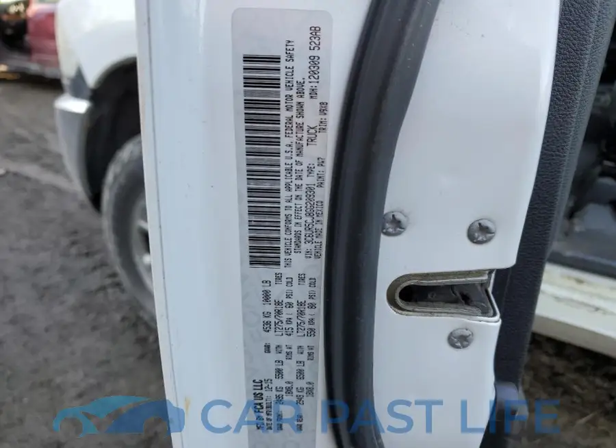 3C6UR5CJ8GG209301# 13