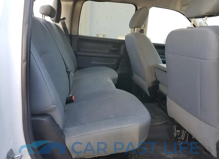 3C6UR5CJ8GG209301# 10