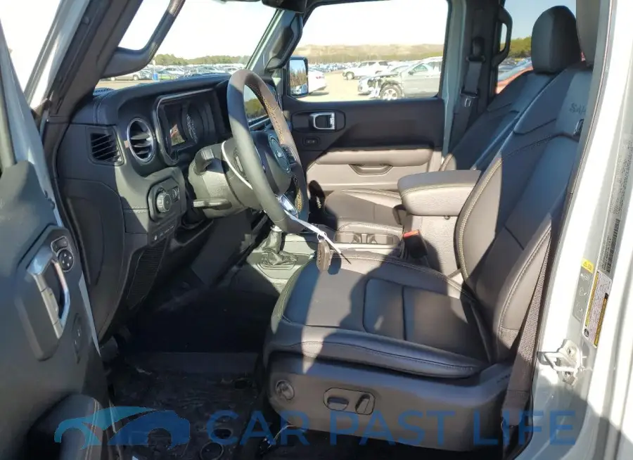 1C4RJXP66RW111881# 7