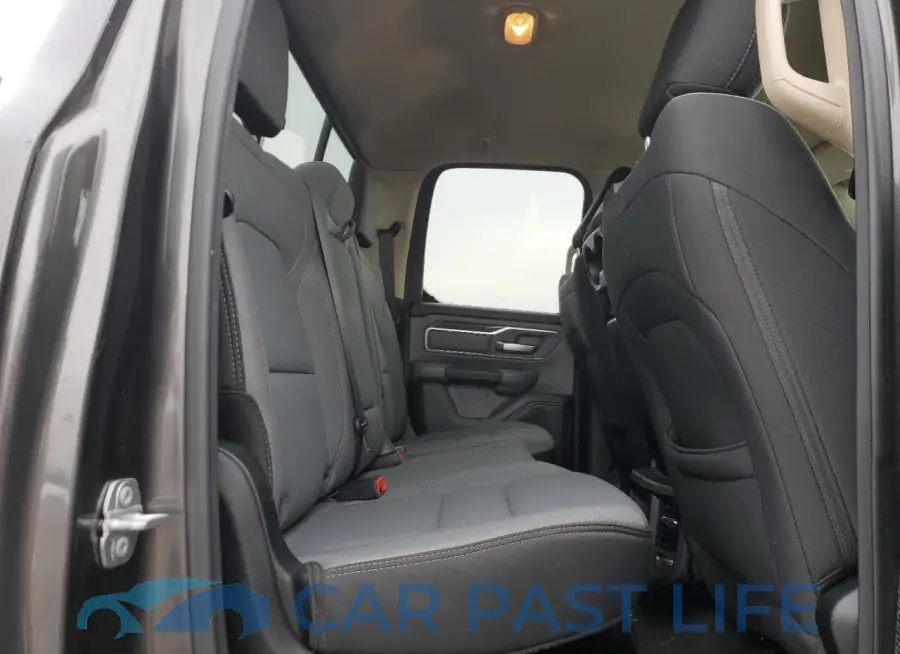 1C6SRFBT7LN215298# 10