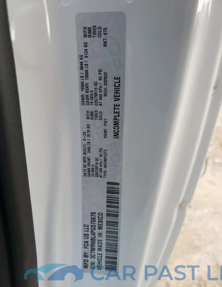 3C7WRNBL4PG570676# 12