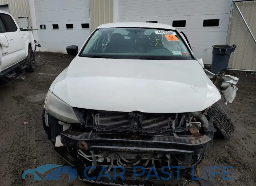 3VW1K7AJ4FM408843# 5