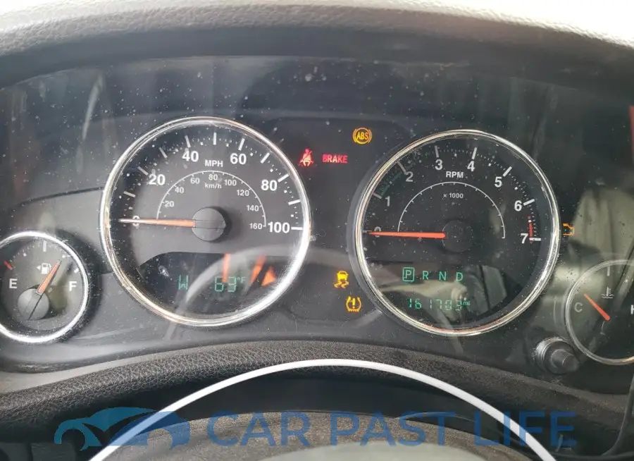 1C4BJWCG4FL718773# 9