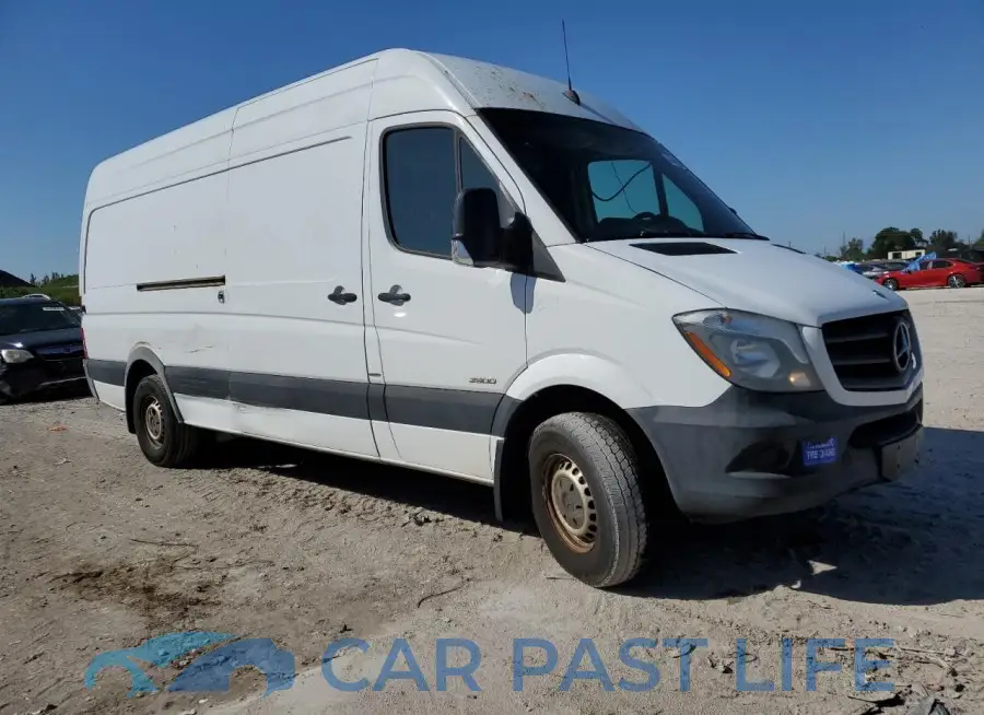 WD3PE8DC3FP147328# 4