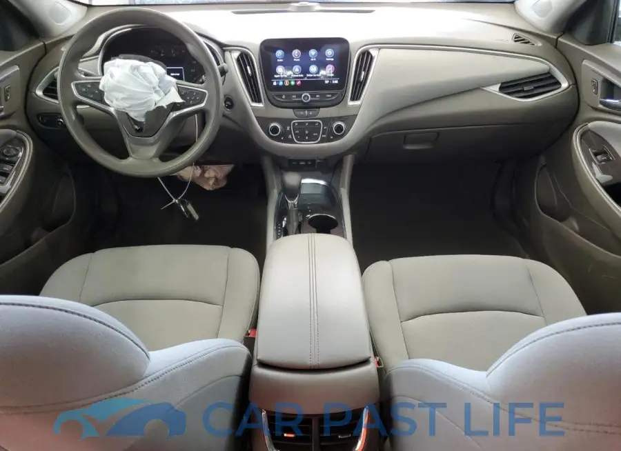1G1ZD5ST6NF147517# 8