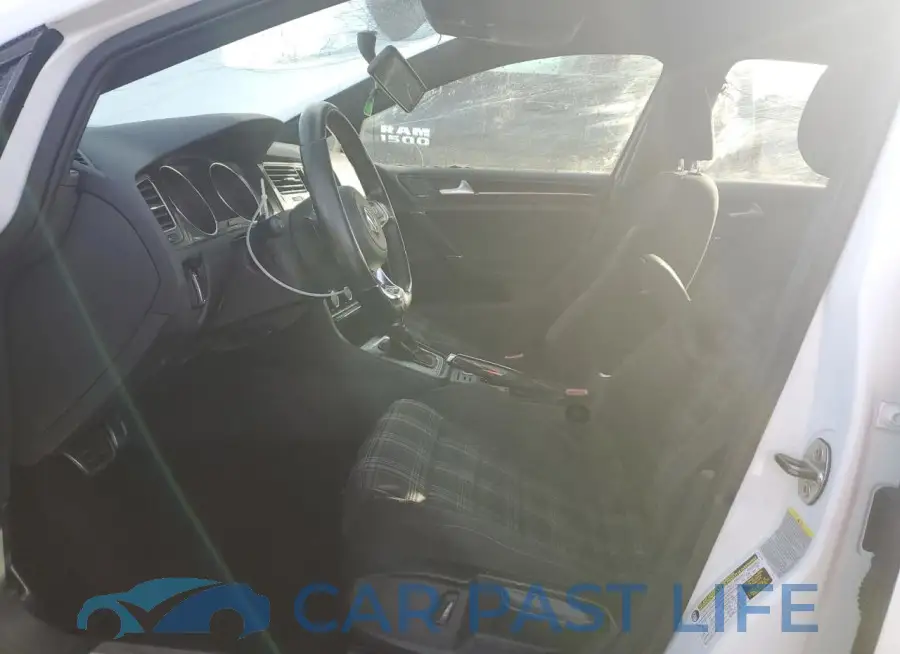 3VW4T7AU7FM096201# 7