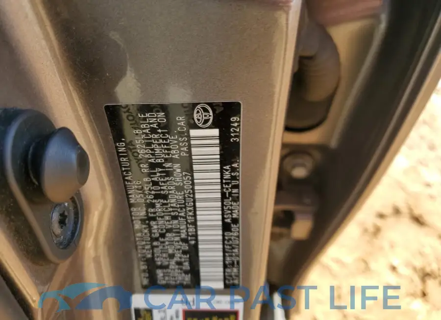 4T1BF1FKXGU250057# 12