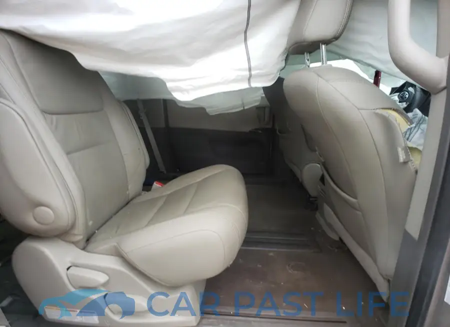 5TDYK3DC4FS613280# 10