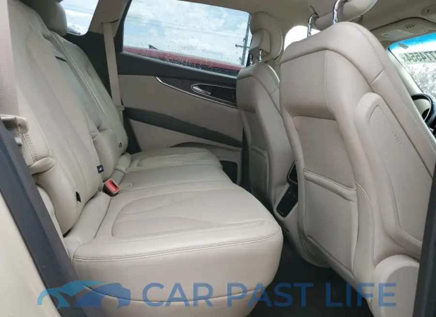 2LMTJ6KR9GBL35047# 11