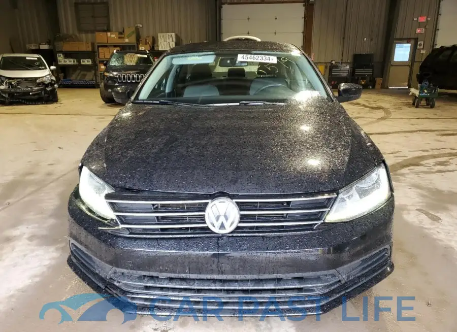 3VW2B7AJ0HM285579# 5