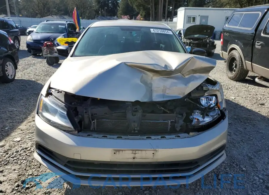 3VW2K7AJ2FM227258# 5