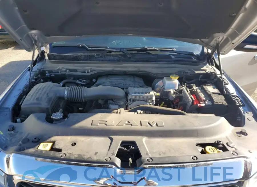1C6SRFFT8MN638418# 11