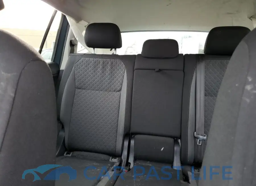 3VV1B7AXXKM184898# 10