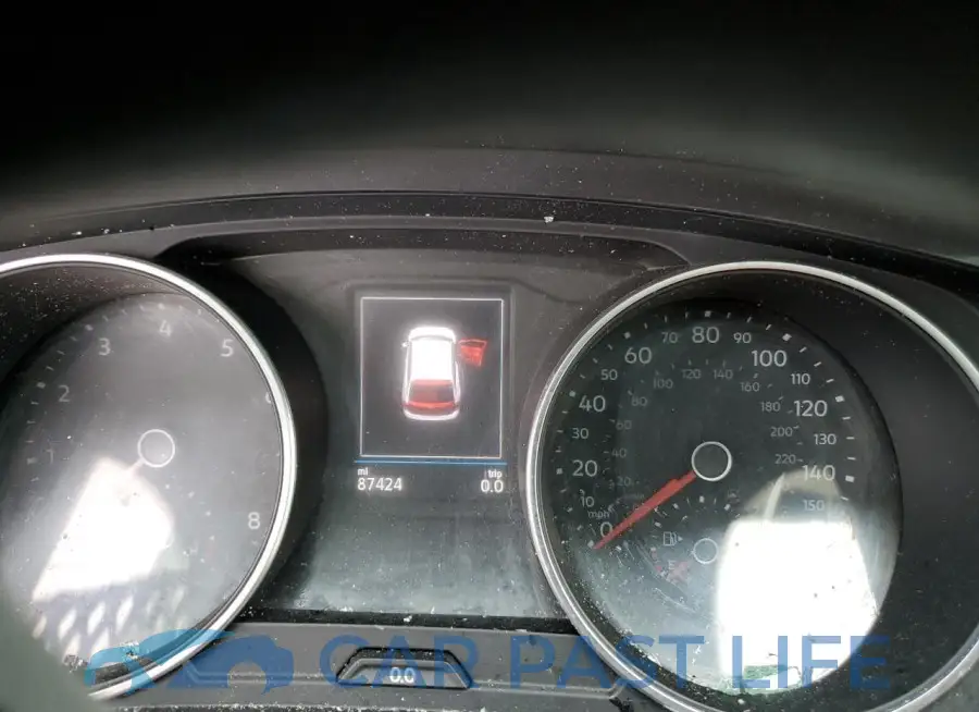 3VV1B7AXXKM184898# 9