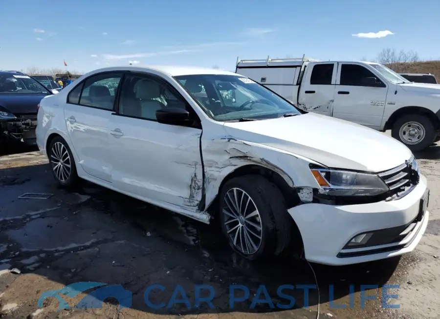 3VWD17AJ8GM269625# 4