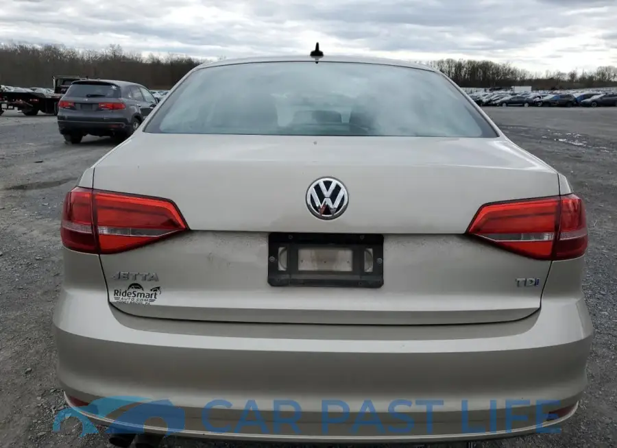 3VWLA7AJ7FM293795# 6