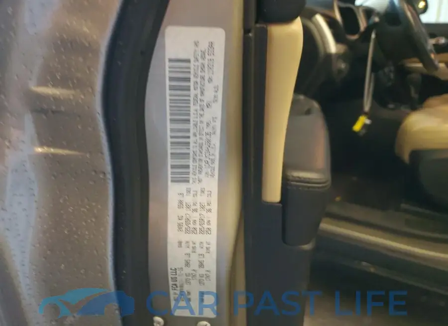 1C4PJMCS4HW580135# 12
