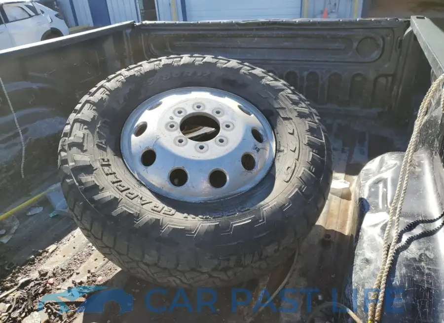 3C63RRHL5JG270318# 13