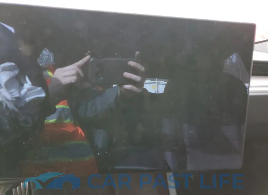 5YJSA1E51PF521708# 9
