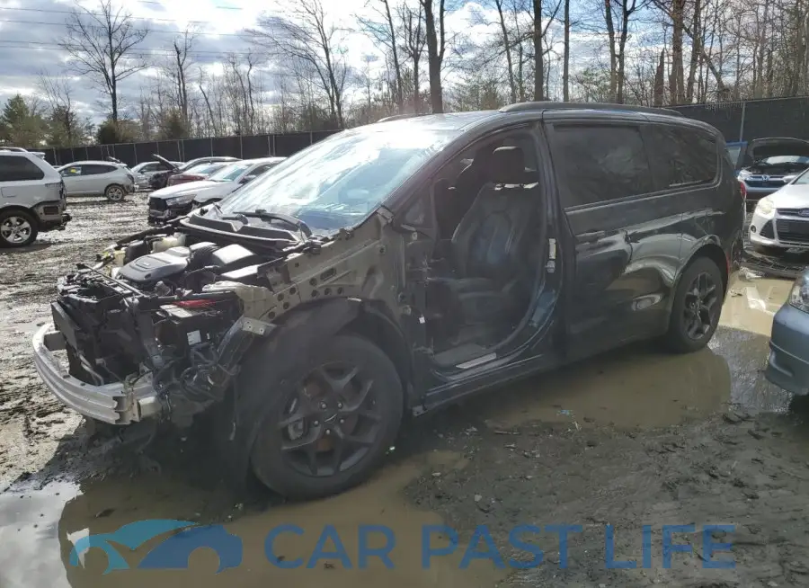 2C4RC1EG2JR163475# 1