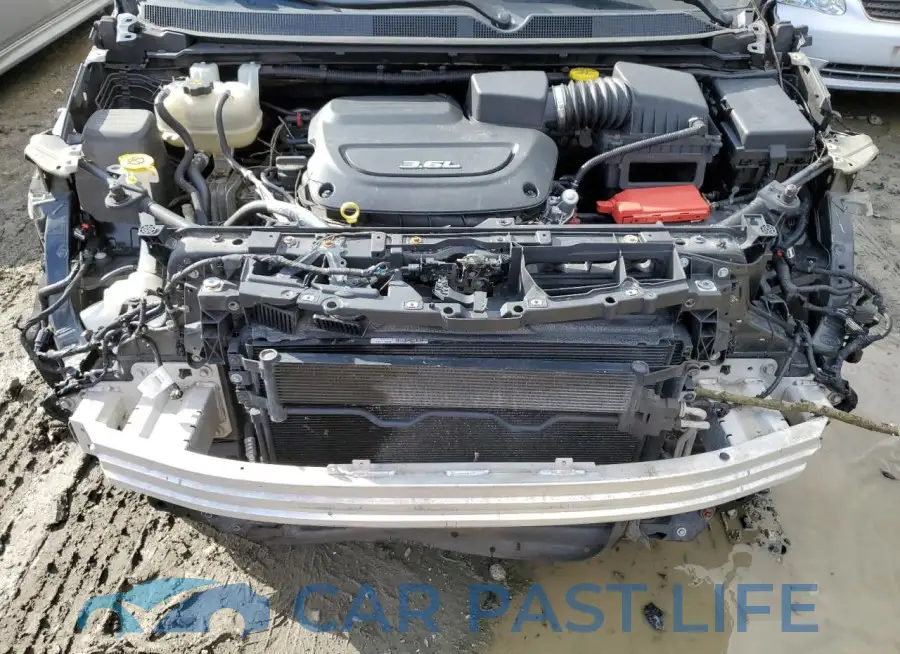 2C4RC1EG2JR163475# 12